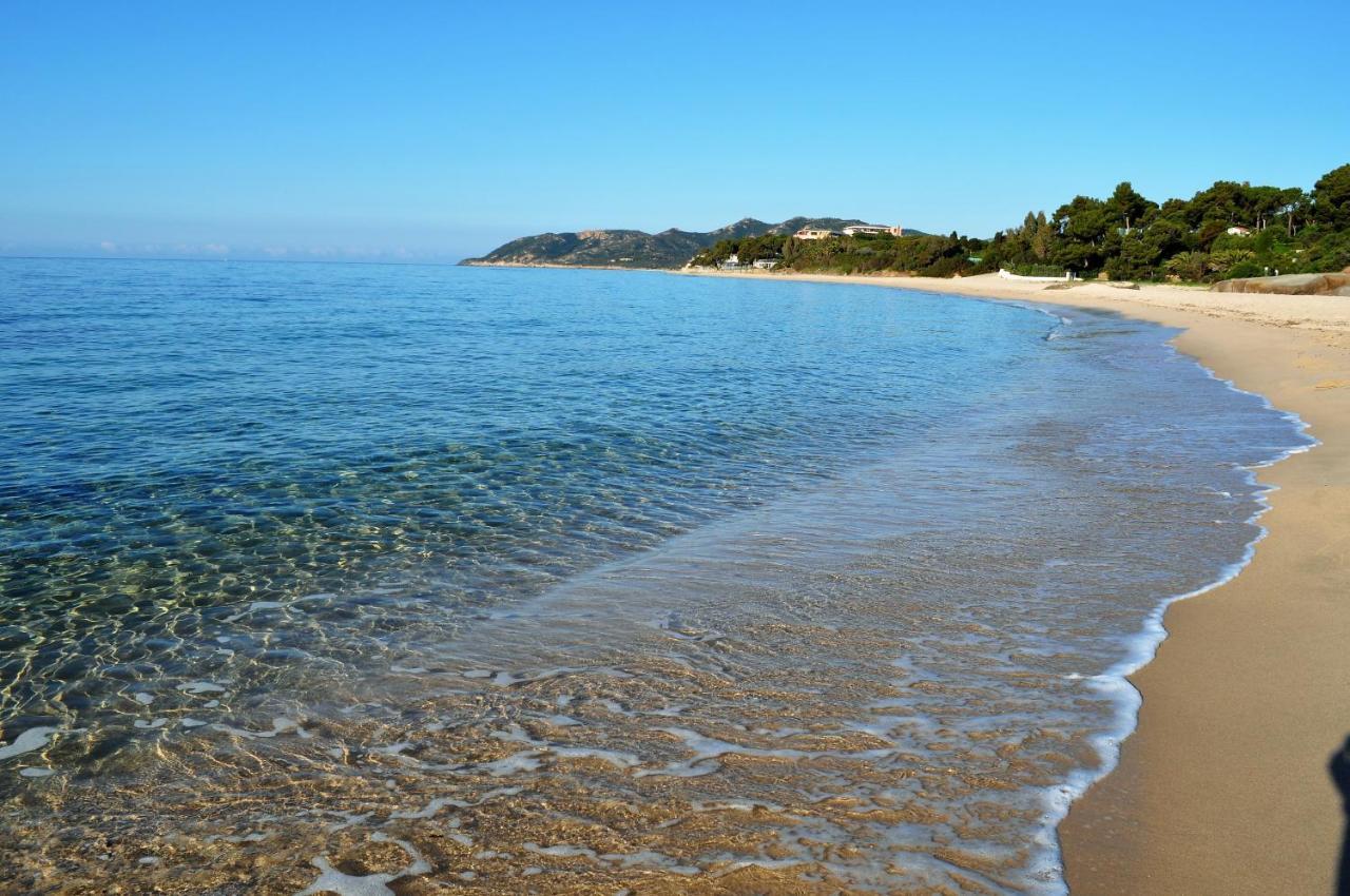 Calaverde - Santa Margherita di Pula - Deliziosa villetta a 200m da una bella spiaggia Esterno foto